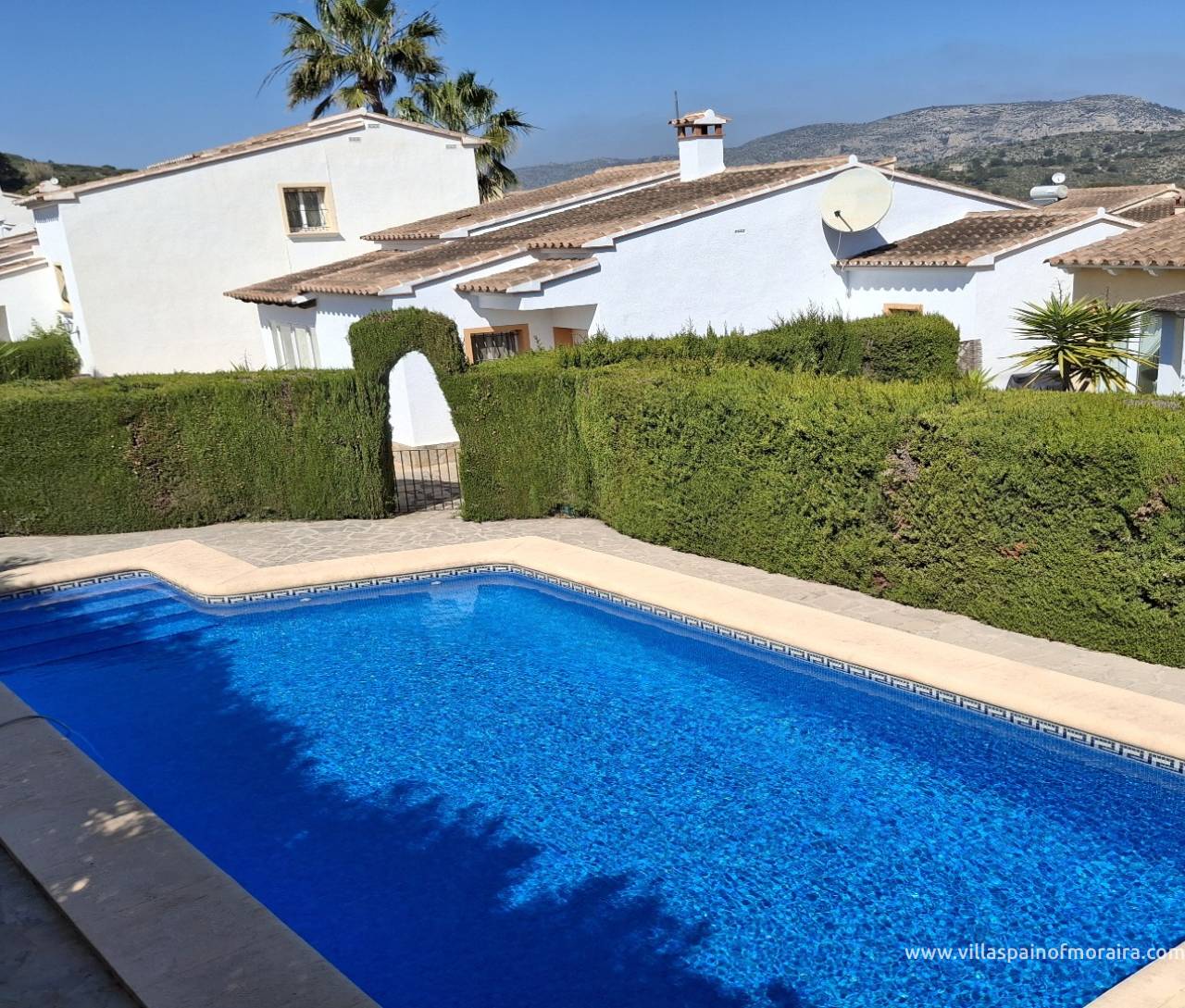 los Molinos villa for sale
