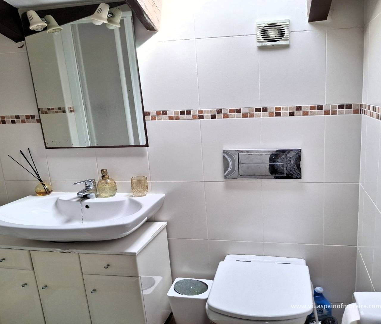 Sale - Finca / Country house - Benitachell