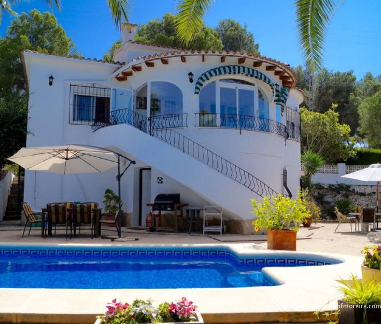 Villa for sale in El Alcasar Moraira