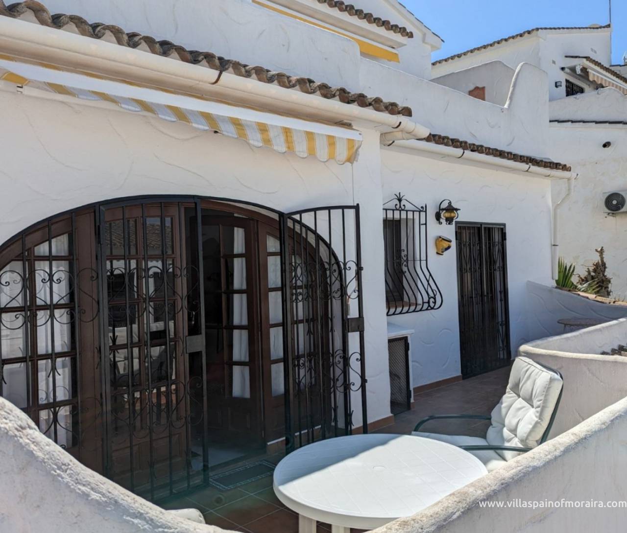 Villotel Moraira apartment for sale